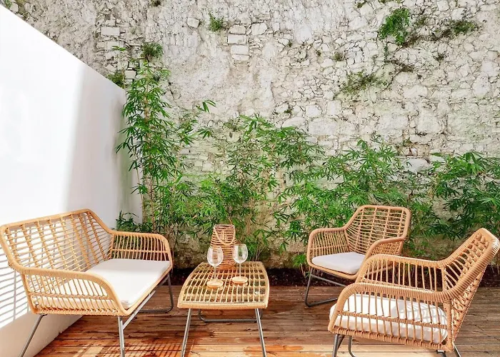 Apartment W. Lots Of Green In A Beautiful Terrace